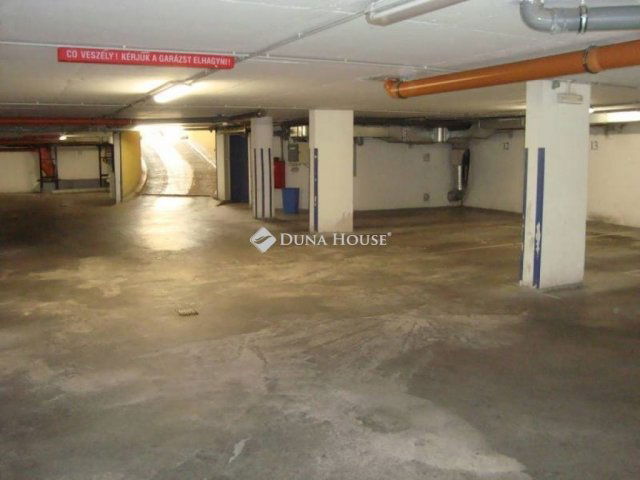Kiadó garázs, Budapesten, IX. kerületben 30 E Ft / hó