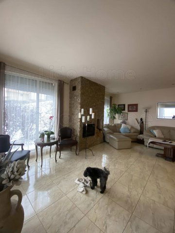 Eladó családi ház, Törökbálinton 219.9 M Ft, 4 szobás