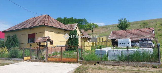 Eladó családi ház, Kisfüzesen 14.5 M Ft, 2 szobás