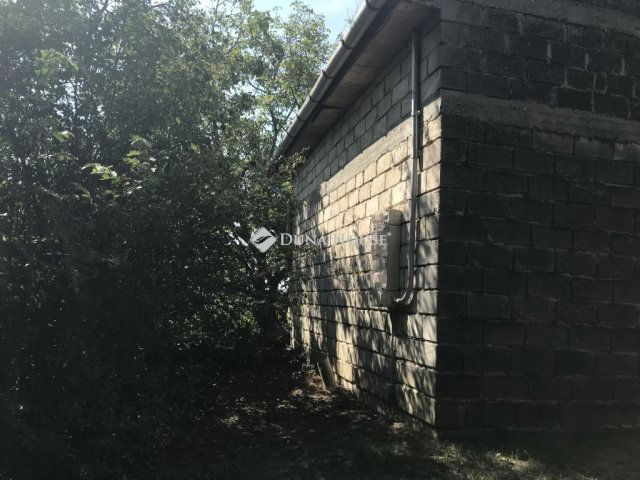 Eladó telek, Zámolyon 12 M Ft / költözzbe.hu