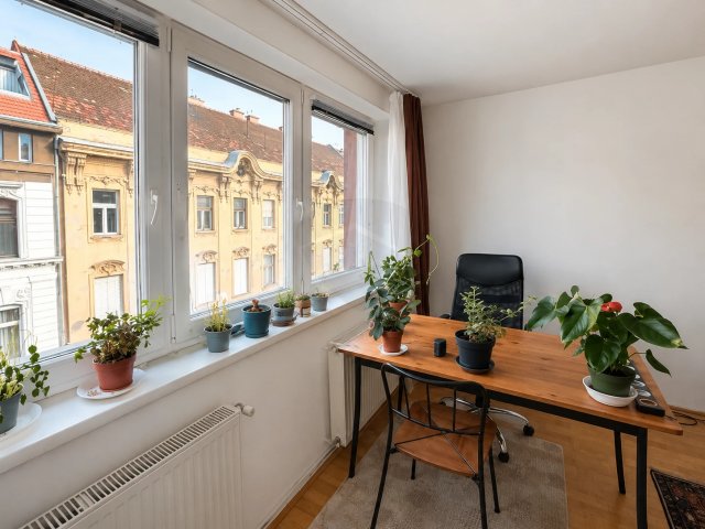 Eladó téglalakás, Budapesten, VI. kerületben 99 M Ft, 4 szobás