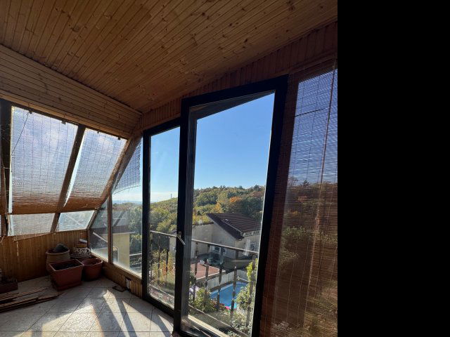 Eladó családi ház, Budapesten, III. kerületben 149 M Ft