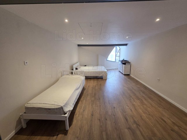 Eladó üzlethelyiség, Balatonlelleén 117.9 M Ft, 2 szobás