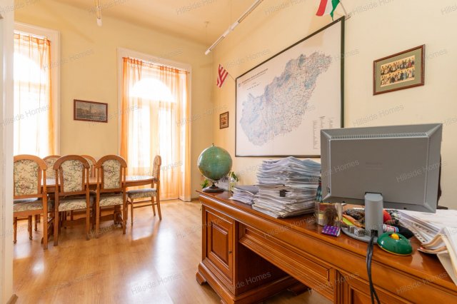 Eladó téglalakás, Budapesten, VIII. kerületben 179 M Ft