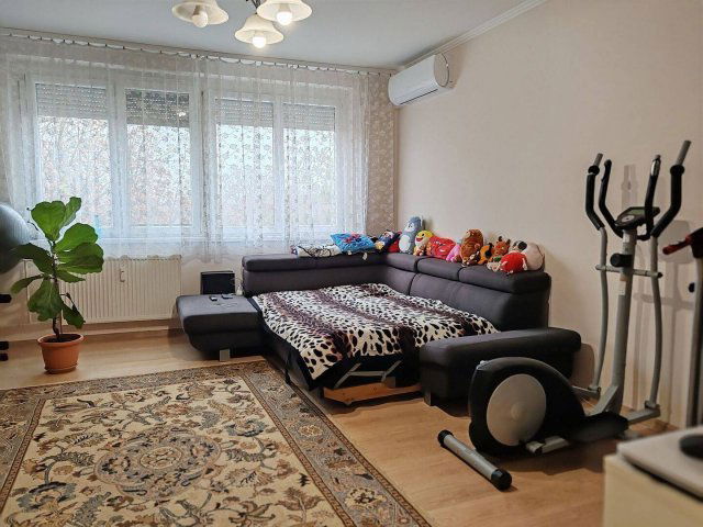 Eladó panellakás, Budapesten, XXI. kerületben 63.9 M Ft, 2 szobás