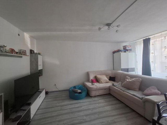 Eladó panellakás, Budapesten, X. kerületben 49.9 M Ft, 1+1 szobás