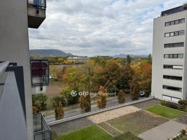 Eladó téglalakás, Budapesten, XIII. kerületben 110 M Ft