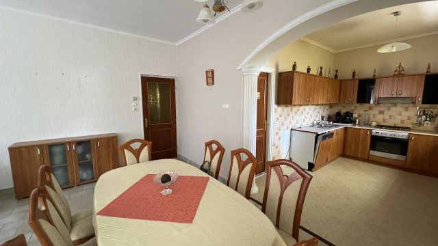 Eladó családi ház, Sükösdön 39 M Ft, 2 szobás