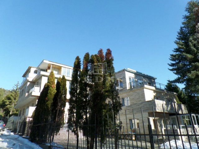 Eladó téglalakás, Budapesten, II. kerületben 122 M Ft, 2 szobás