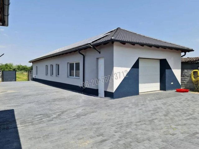 Eladó családi ház, Pápán 180 M Ft, 5 szobás