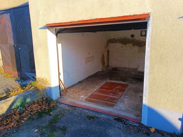 Eladó garázs, Vácon 10.9 M Ft / költözzbe.hu