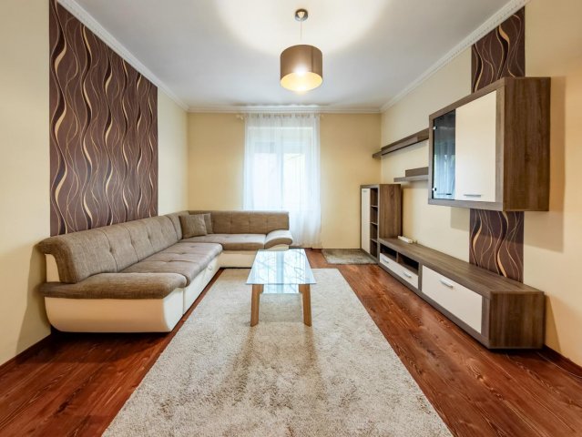 Eladó téglalakás, Tatabányán 45.4 M Ft, 2 szobás