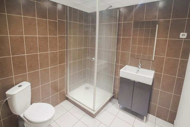 Eladó téglalakás, Budapesten, VII. kerületben, Nefelejcs utcában