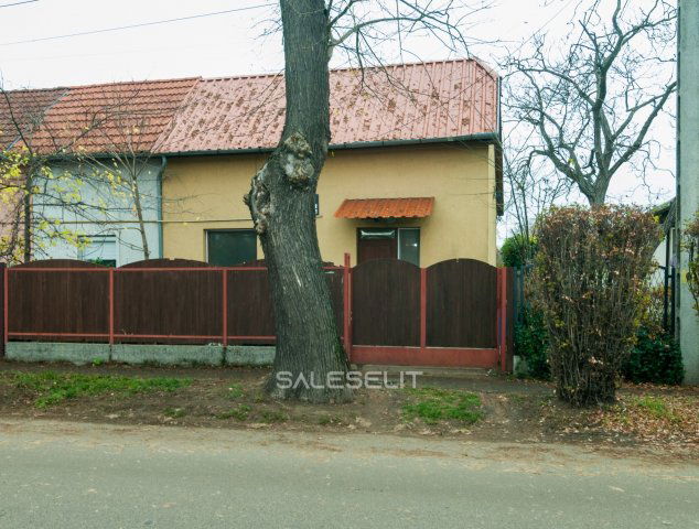 Eladó családi ház, Debrecenben 39.9 M Ft, 2 szobás