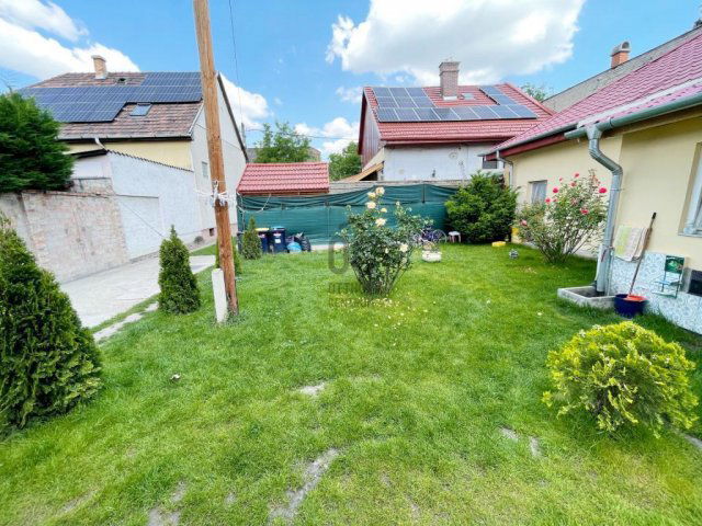 Eladó családi ház, Budapesten, IV. kerületben 98 M Ft, 4 szobás