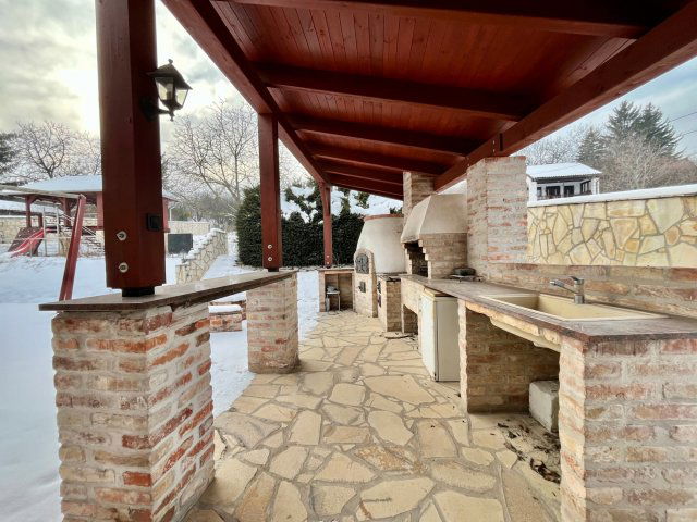 Eladó családi ház, Miskolcon 120 M Ft, 4 szobás