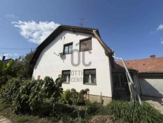 Eladó családi ház, Nagyatádon 39.9 M Ft, 6 szobás