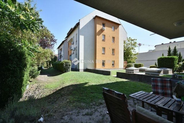 Eladó téglalakás, Budapesten, XIV. kerületben 92.9 M Ft