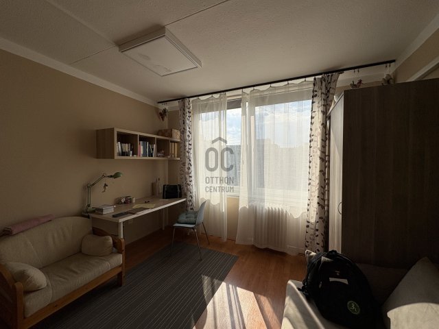 Eladó panellakás, Budapesten, X. kerületben 74 M Ft, 3 szobás