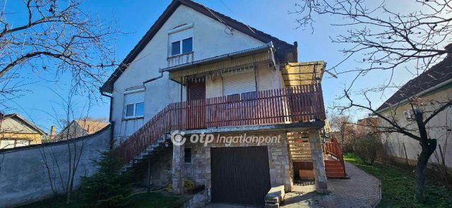 Eladó családi ház, Zagyvarékason 33 M Ft, 5 szobás
