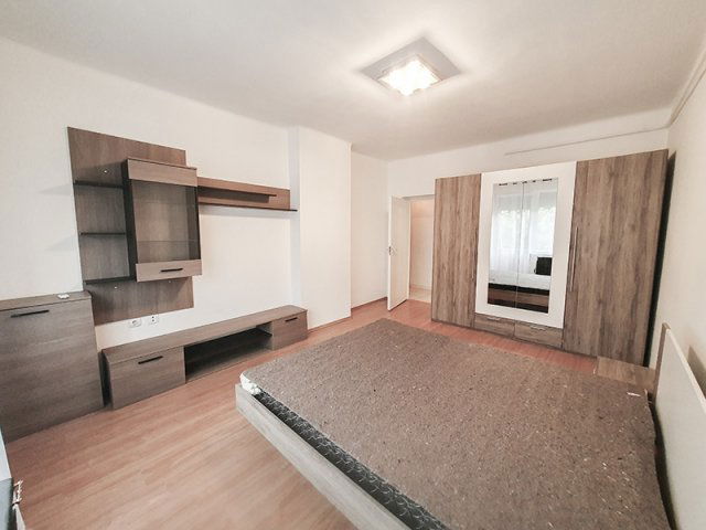 Kiadó téglalakás, albérlet, Debrecenben 200 E Ft / hó, 2 szobás