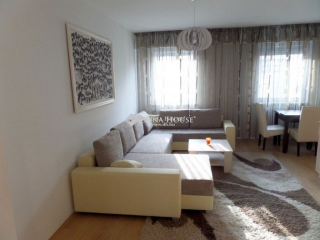 Kiadó téglalakás, albérlet, Nyíregyházán 170 E Ft / hó