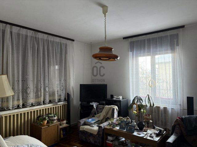 Eladó családi ház, Cegléden 69.9 M Ft, 3 szobás