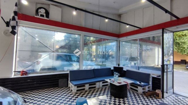 Eladó üzlethelyiség, Hódmezővásárhelyen 44 M Ft