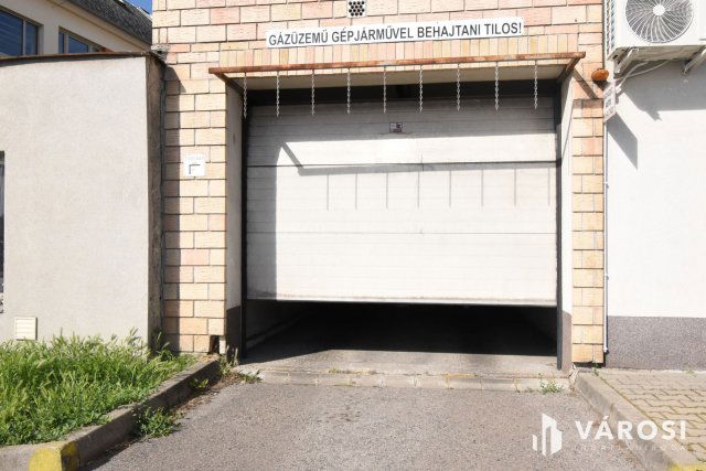 Kiadó garázs, Győrött 22 E Ft / hó / költözzbe.hu