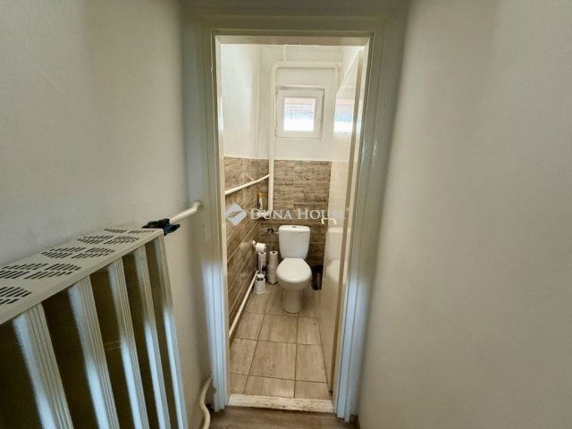 Eladó családi ház, Tóalmáson 55 M Ft, 3 szobás