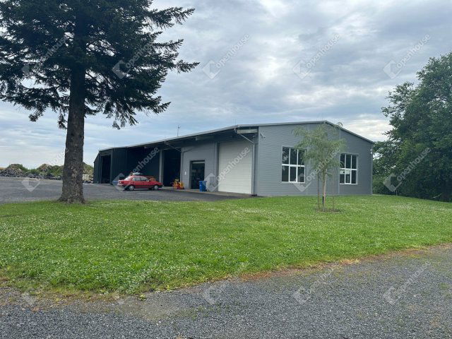 Eladó ipari ingatlan, Petőmihályfán 192.5 M Ft