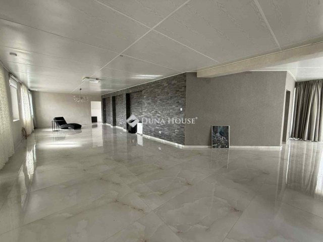 Eladó családi ház, Tiszaroffon 86 M Ft, 3 szobás