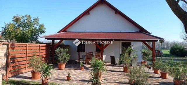 Eladó mezogazdasagi ingatlan, Orosházán 229 M Ft, 2 szobás