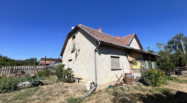Eladó családi ház, Kötegyánon 5.9 M Ft, 3 szobás