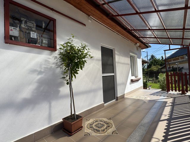 Eladó családi ház, Tóalmáson 52 M Ft, 1+2 szobás