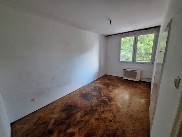 Eladó téglalakás, Szegeden, Boldogasszony sugárúton 44 M Ft