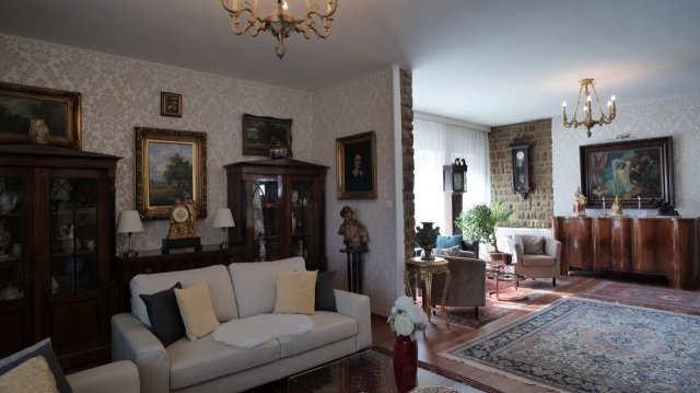 Eladó családi ház, Siófokon 189.9 M Ft, 6 szobás