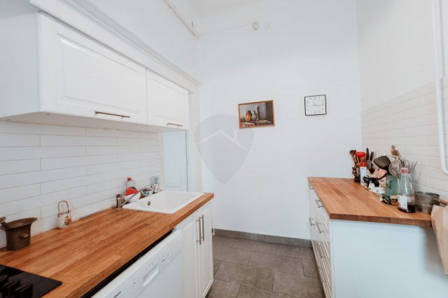 Eladó téglalakás, Budapesten, VII. kerületben 98.9 M Ft