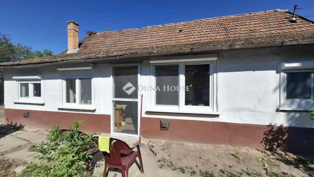 Eladó családi ház, Tápiógyörgyén 30 M Ft, 3 szobás