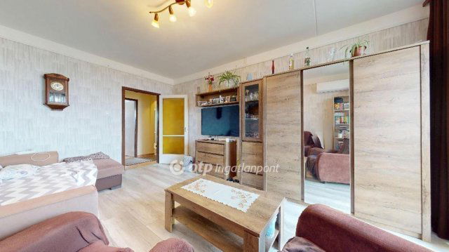 Eladó panellakás, Miskolcon 33.9 M Ft, 2 szobás