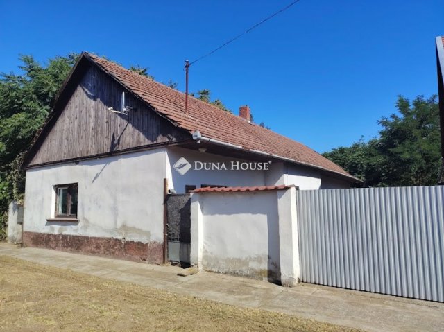 Eladó családi ház, Újkígyóson, Széchenyi utcában 11.9 M Ft