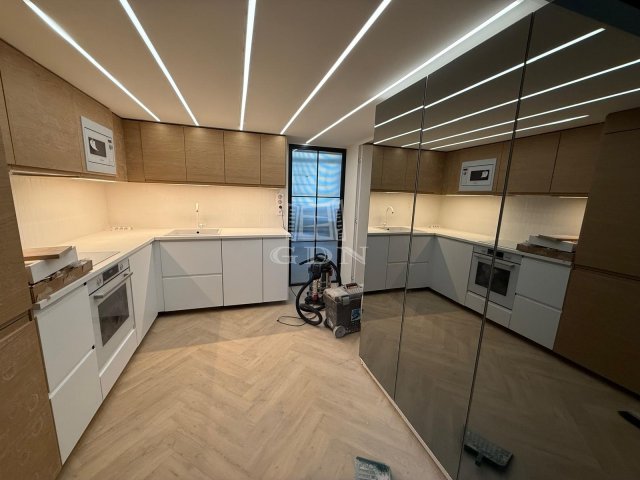 Kiadó téglalakás, albérlet, Budapesten, V. kerületben, 2 szobás