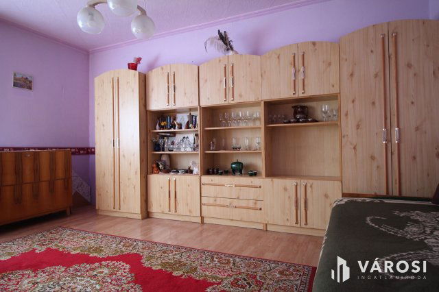 Eladó panellakás, Salgótarjánban 9.5 M Ft, 2 szobás