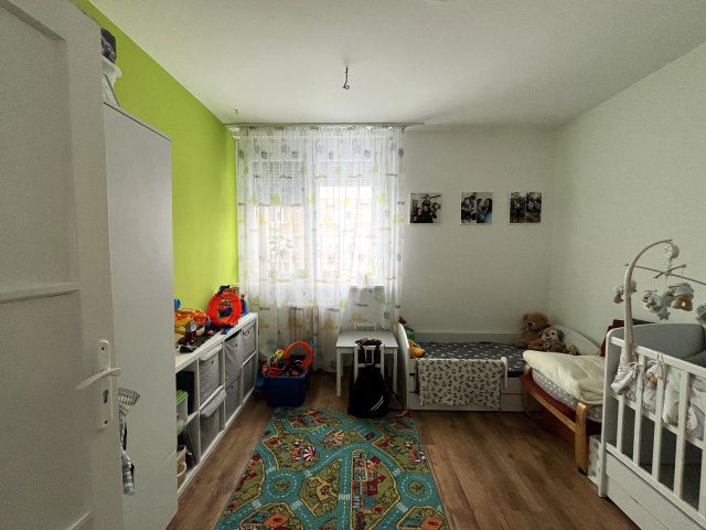 Eladó téglalakás, Dunaújvárosban 38.7 M Ft, 2 szobás