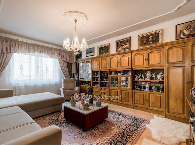 Eladó családi ház, Felsőzsolcán 85 M Ft, 5 szobás