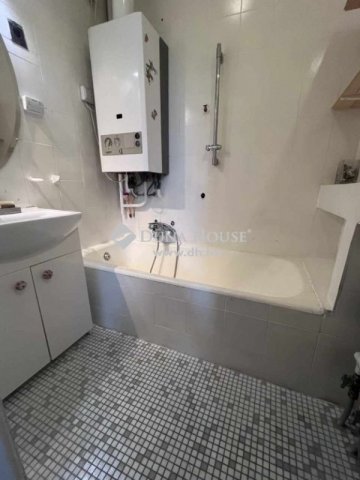 Eladó téglalakás, Budakeszin 125 M Ft, 4 szobás