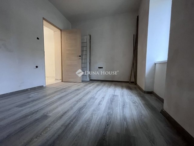 Eladó családi ház, Berhidán 60 M Ft, 3+1 szobás