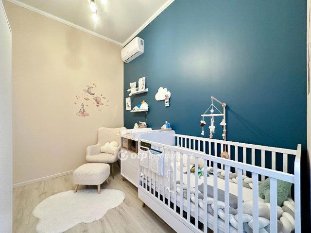 Eladó téglalakás, Budapesten, VI. kerületben 119.9 M Ft