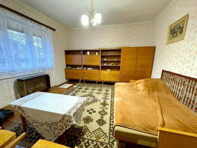 Eladó családi ház, Orosházán 18.5 M Ft, 3+1 szobás