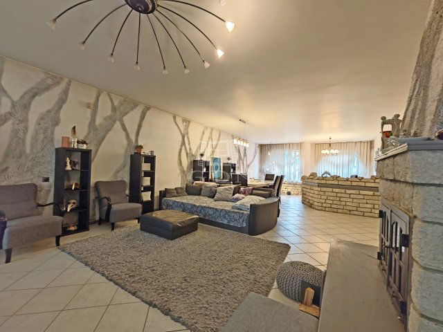 Eladó családi ház, Miskolcon 117 M Ft, 5+1 szobás